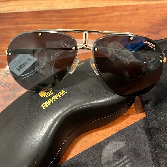 Carrera Sunglasses with Dustbag /case - Picture 1 of 7